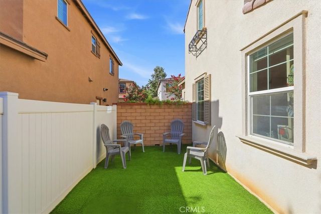 30377 Village Terrace, Menifee, CA 92584
