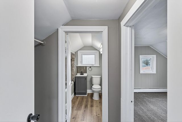 80 Geranium Avenue W, Saint Paul, MN 55117