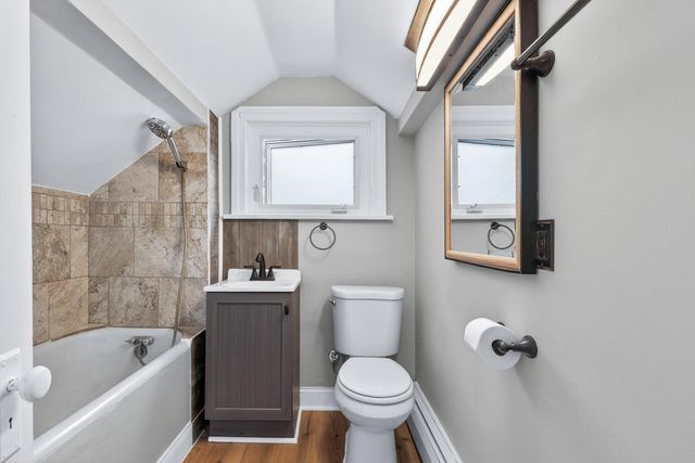 80 Geranium Avenue W, Saint Paul, MN 55117