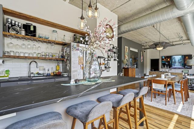 918 N 3rd Street 201, Minneapolis, MN 55401