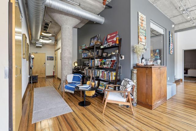 918 N 3rd Street 201, Minneapolis, MN 55401