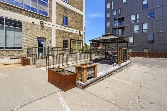 918 N 3rd Street 201, Minneapolis, MN 55401