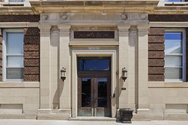 918 N 3rd Street 201, Minneapolis, MN 55401