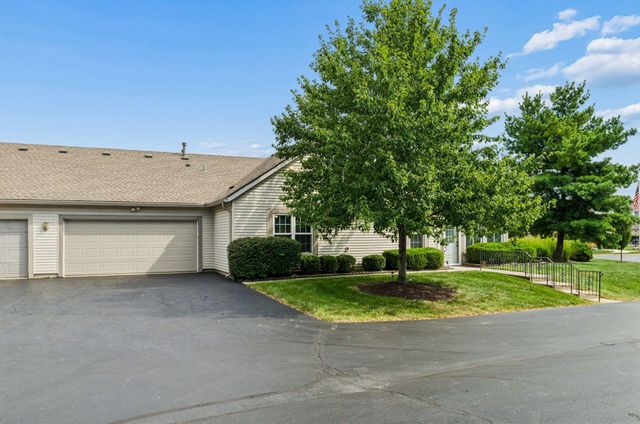 17 Broad Pointe Place, Columbus, OH 43213