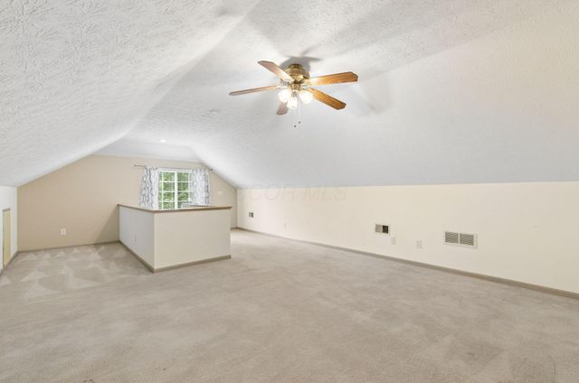 17 Broad Pointe Place, Columbus, OH 43213