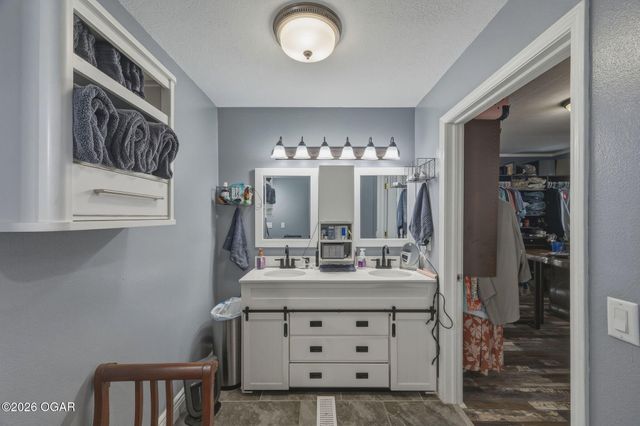 436 Oneida Street, Seneca, MO 64865