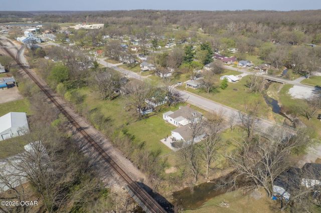 436 Oneida Street, Seneca, MO 64865