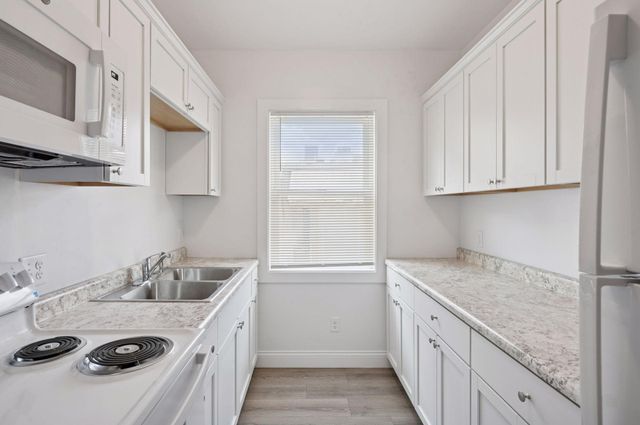 610 W 26th Street, Minneapolis, MN 55405