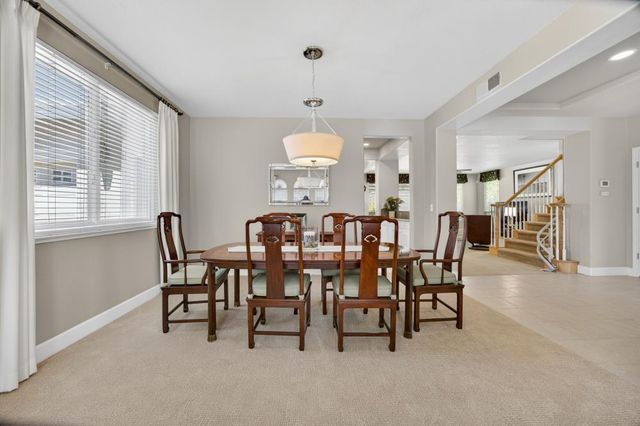 6090 Lockridge Dr, Roseville, CA 95746