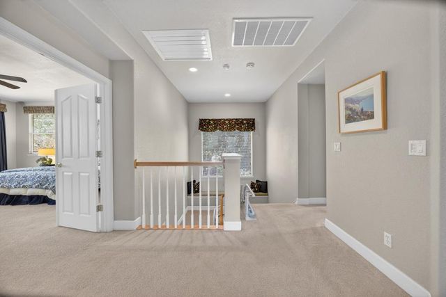 6090 Lockridge Dr, Roseville, CA 95746