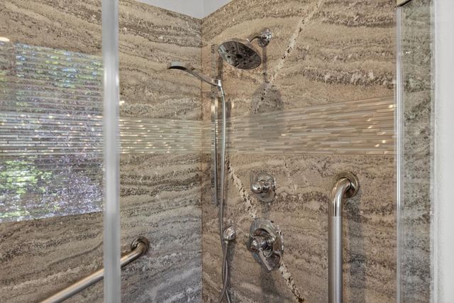 6090 Lockridge Dr, Roseville, CA 95746