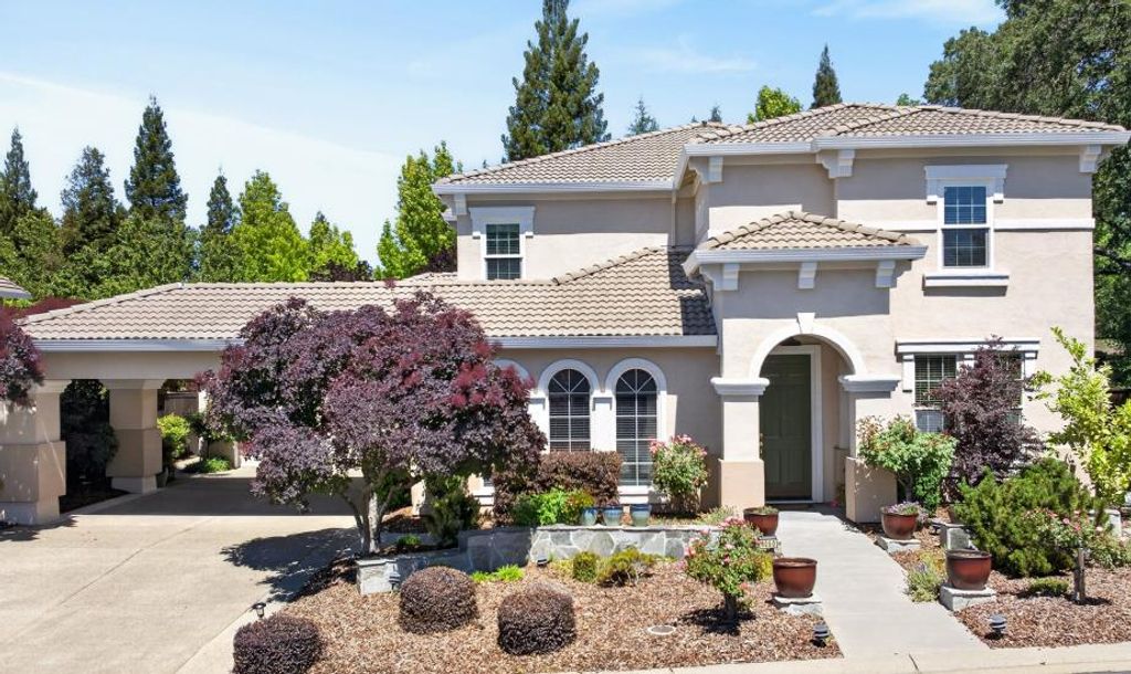 6090 Lockridge Dr, Roseville, CA 95746