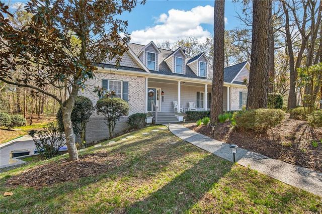 1236 Southfield PL, Virginia Beach, VA 23452