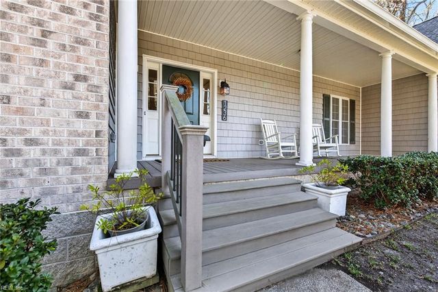 1236 Southfield PL, Virginia Beach, VA 23452