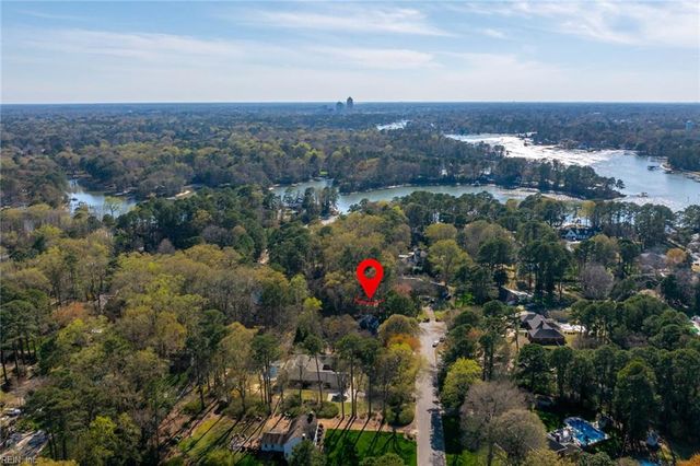 1236 Southfield PL, Virginia Beach, VA 23452