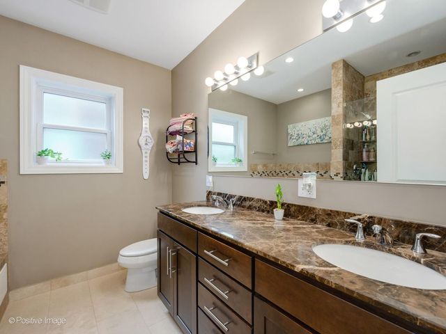 2849 N ASHLAND Avenue 2S, Chicago, IL 60657