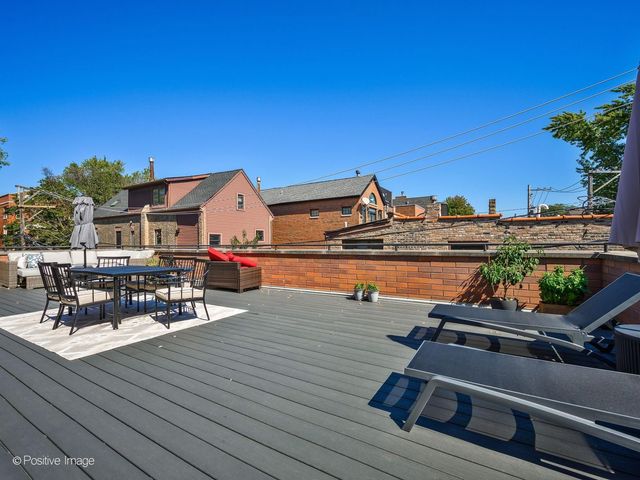 2849 N ASHLAND Avenue 2S, Chicago, IL 60657