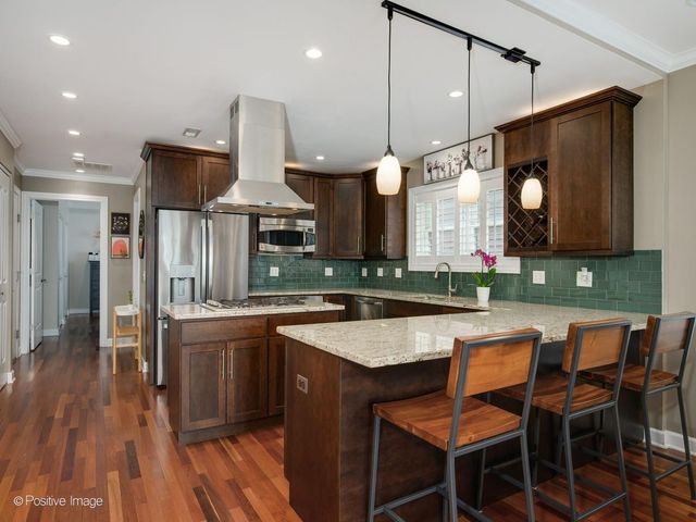 2849 N ASHLAND Avenue 2S, Chicago, IL 60657