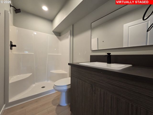 11103 Sw 43RD Ave, Portland, OR 97219