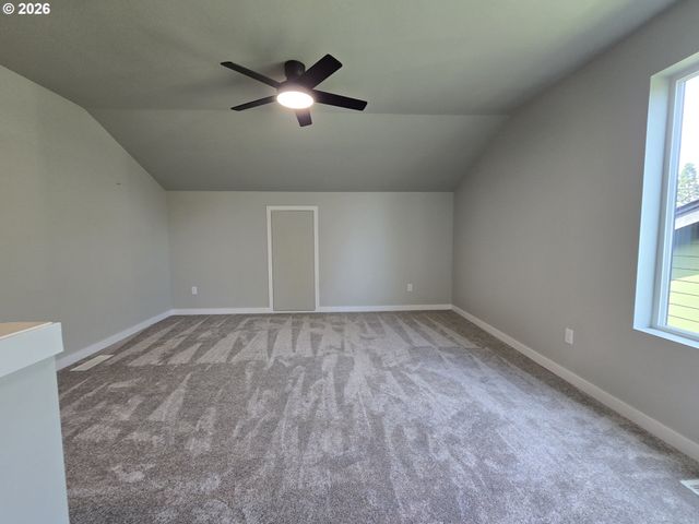 11103 Sw 43RD Ave, Portland, OR 97219