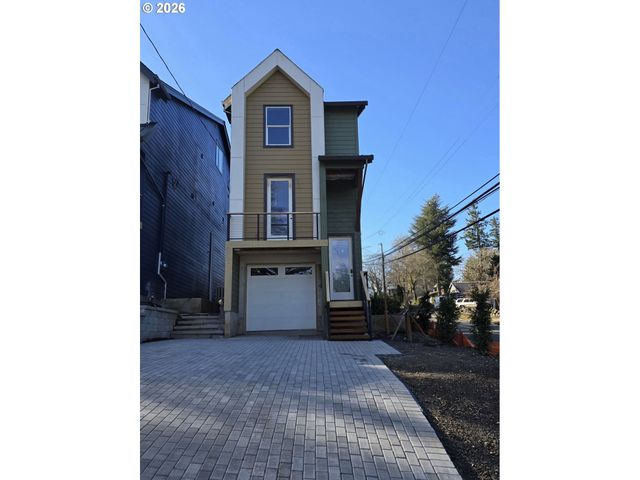 11103 Sw 43RD Ave, Portland, OR 97219