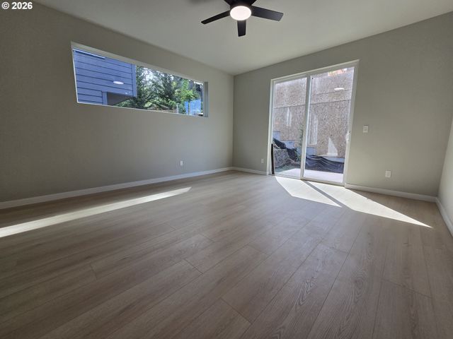 11103 Sw 43RD Ave, Portland, OR 97219