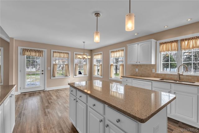 8300 Stahley Road, Clarence, NY 14051