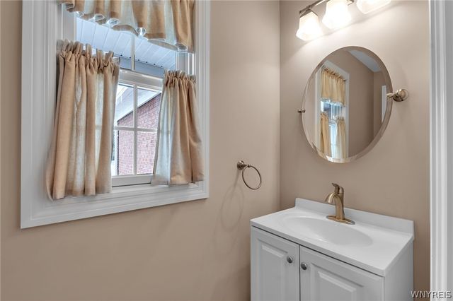 8300 Stahley Road, Clarence, NY 14051