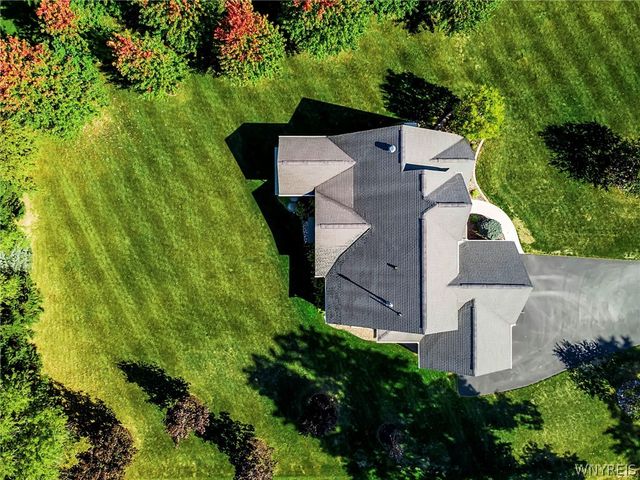 8300 Stahley Road, Clarence, NY 14051