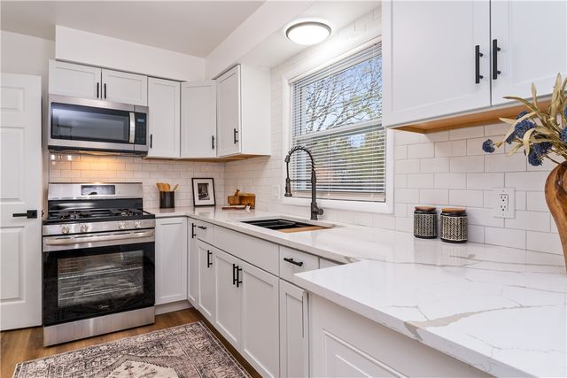 81 Spencerport Road, Gates, NY 14606