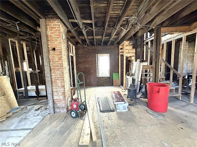 1346 W 54th Street, Cleveland, OH 44108