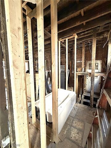 1346 W 54th Street, Cleveland, OH 44108