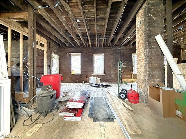 1346 W 54th Street, Cleveland, OH 44108