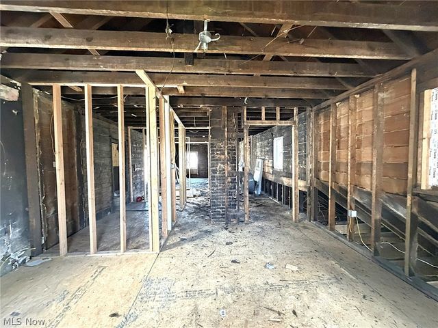 1346 W 54th Street, Cleveland, OH 44108