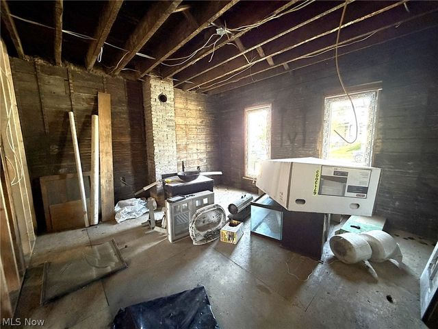 1346 W 54th Street, Cleveland, OH 44108