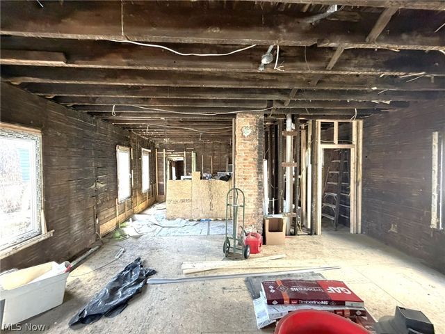 1346 W 54th Street, Cleveland, OH 44108