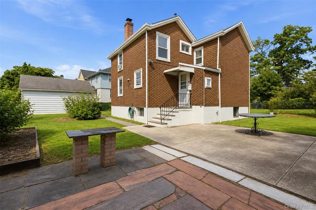 99 Homestead Place, New Rochelle, NY 10801