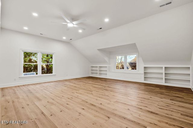 9163 Linksvue Drive, Knoxville, TN 37922