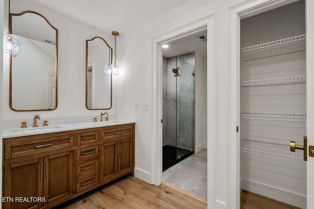 9163 Linksvue Drive, Knoxville, TN 37922