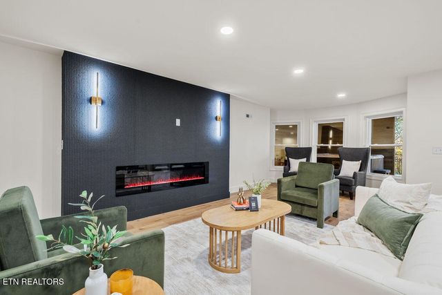 9163 Linksvue Drive, Knoxville, TN 37922