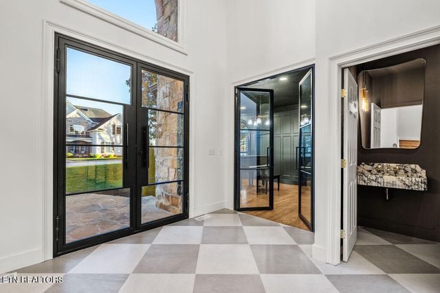 9163 Linksvue Drive, Knoxville, TN 37922