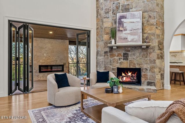 9163 Linksvue Drive, Knoxville, TN 37922