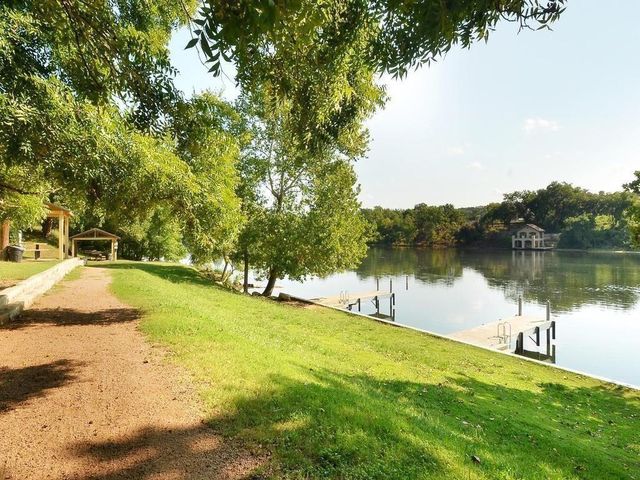 2403 Crazyhorse PASS, Austin, TX 78734