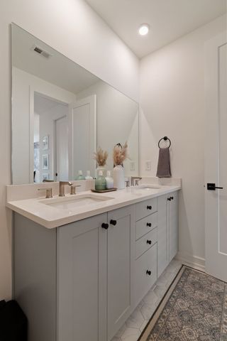 2000 Edison Park Ln, Nashville, TN 37209