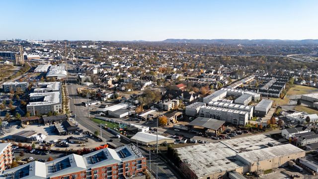 2000 Edison Park Ln, Nashville, TN 37209