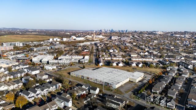 2000 Edison Park Ln, Nashville, TN 37209