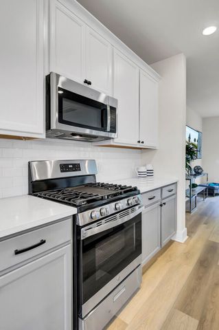 136 Fernbank Road, Johns Island, SC 29455