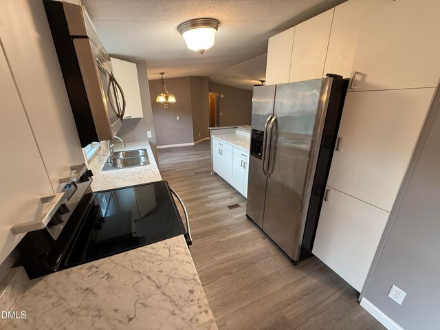 13289 Covered Bridge Road, Zebulon, NC 27597