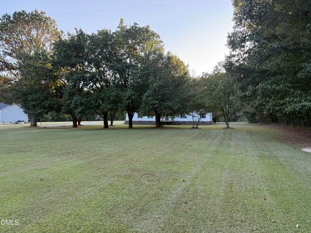 13289 Covered Bridge Road, Zebulon, NC 27597