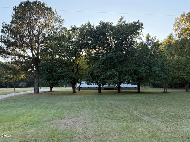 13289 Covered Bridge Road, Zebulon, NC 27597